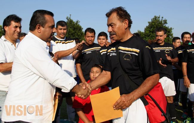 EL DEPORTE ES PRIORITARIO PARA CONSTRUIR UN MEJOR FUTURO: GABINO GONZÁLEZ