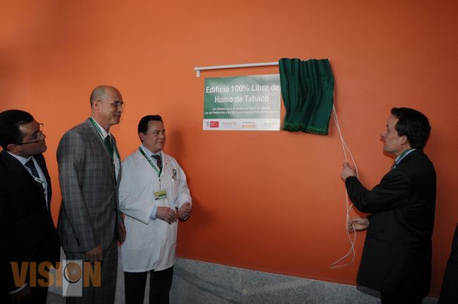 Hospital Regional no. 1 del IMSS y Corporativo Cinépolis, declarados como edificios libres de humo 