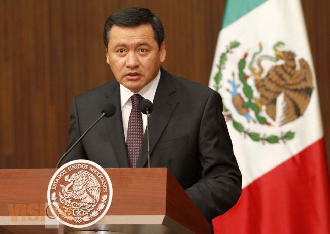 Osorio Chong y Rosario Robles de gira por Michoacán