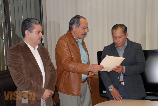 Moisés Salvador Becerra Medina nuevo director de Control Escolar de la UMSNH.
