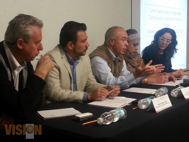 Dará OEA curso de seguridad turística para Michoacán.