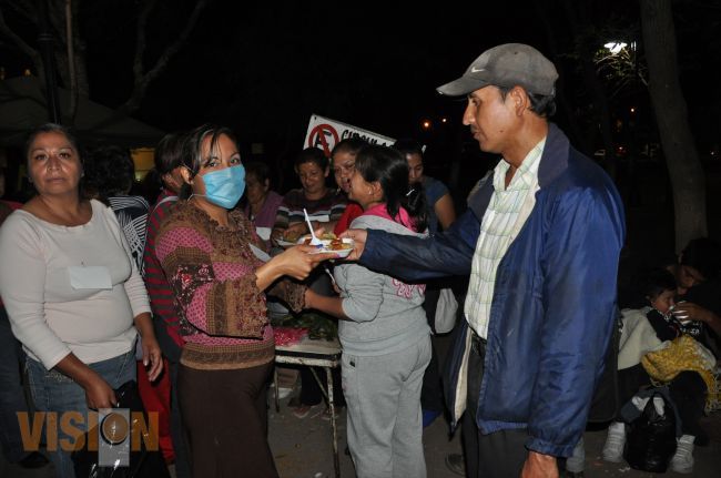 Suman voluntades en favor de los enfermos y sus familias.