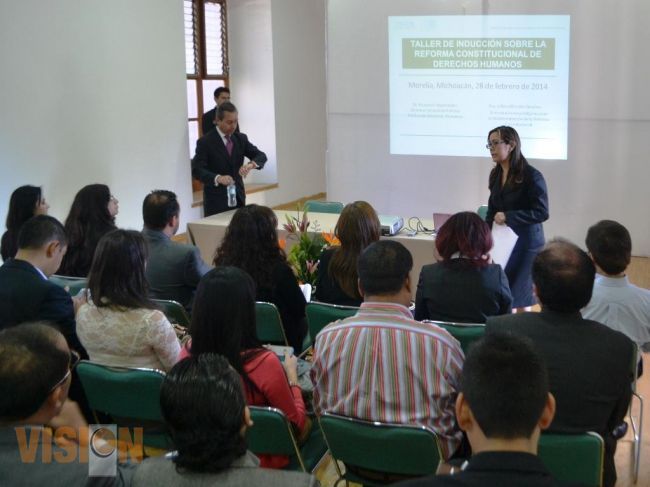 Capacitan a funcionarios en Reforma de Derechos Humanos