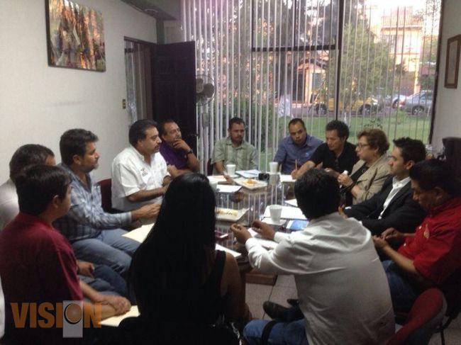 La CONADE atenta a las necesidades de infraestructura y organización de eventos en Michoacán.