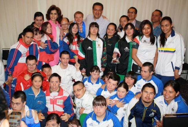 Visita Preselección Nacional de Natación Down la capital michoacana.