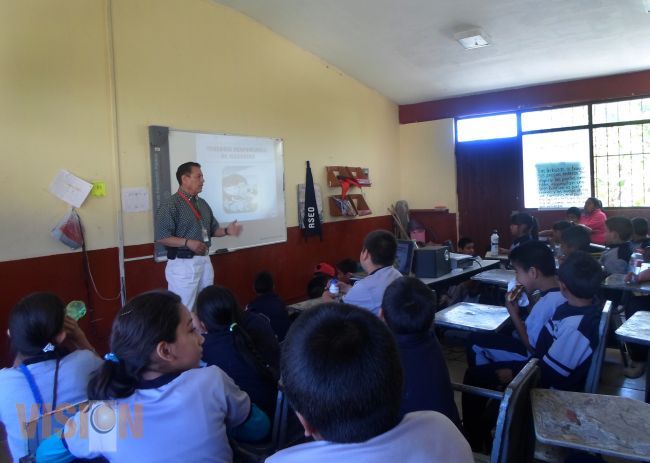 Ayuntamiento moreliano promueve trato ético a las mascotas en las escuelas