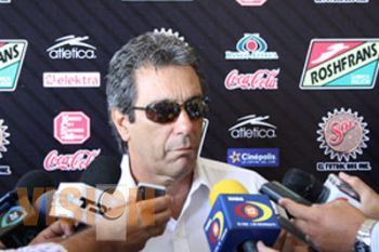 El equipo está trabajando duro