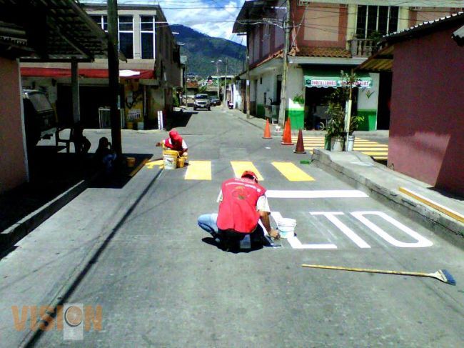 Avanza el programa de balizamiento en Uruapan