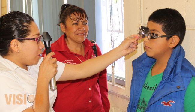 Se dotara de lentes a 6 mil infantes de nivel primaria 