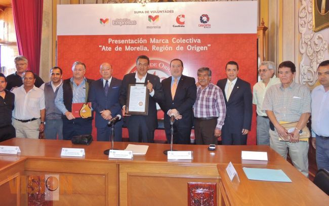 El Ate de Morelia, recibe documento que lo acredita como marca colectiva.