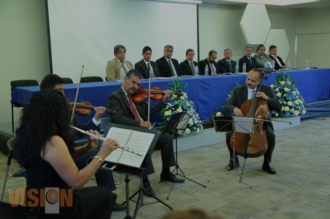 Celebra XXIX aniversario la Normal Superior de Michoacán. 