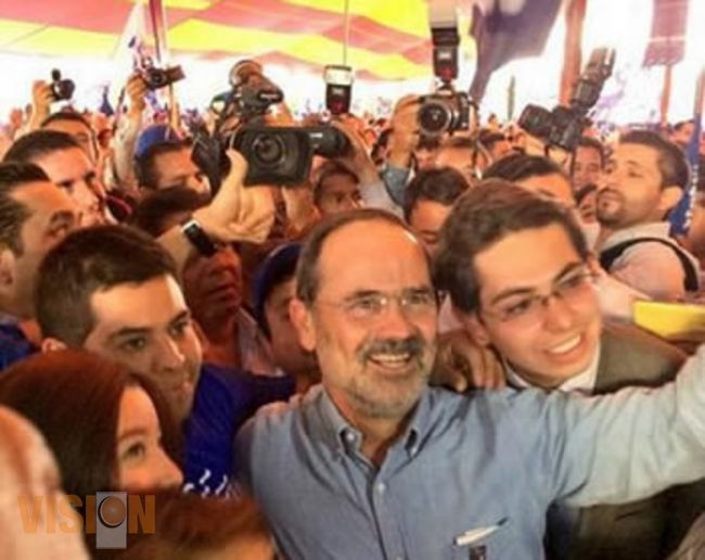 Este viernes de gira proselitista en Michoacán Gustavo Madero