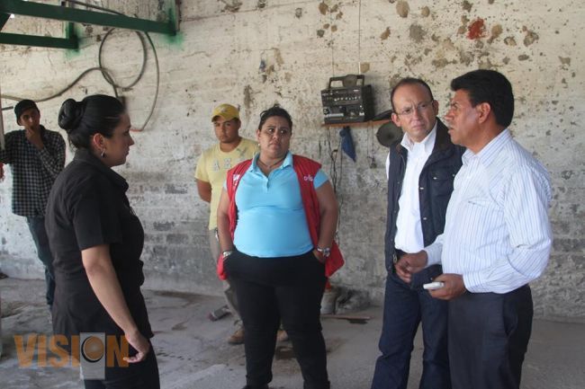 Entregó Sepsol apoyos a afectados por el tornado en Tangancícuaro