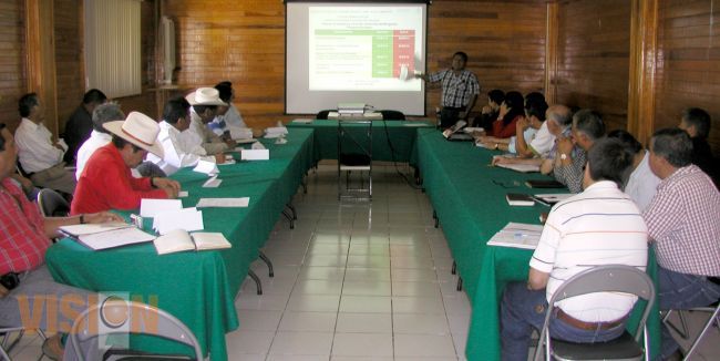 Recibe DDR más de 3 mil 800  solicitudes de apoyo al campo