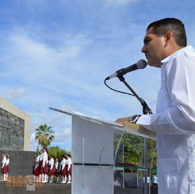 Se les entrega recursos a campesinos afectados en Apatzingán por fenómenos climatológicos