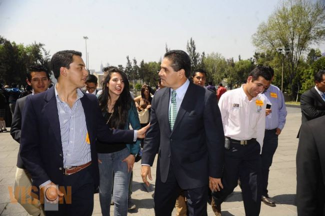 Federación atiende propuesta de Silvano para la atención a jóvenes michoacanos