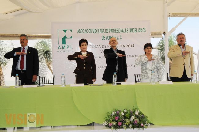 Anuncia FVF fusión del registro público de la propiedad y catastro, para mejorar servicios.