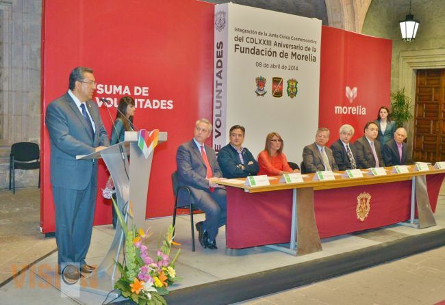 Integran junta cívica conmemorativa del CDLXXIII aniversario de la fundación de Morelia.