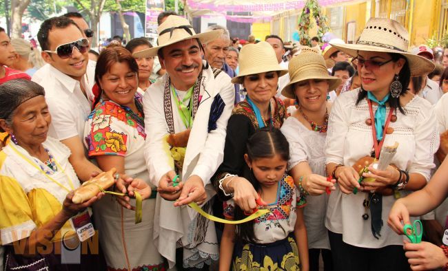 CON ÉXITO SE PRESENTA 54 MUESTRA DE COMIDA TRADICIONAL