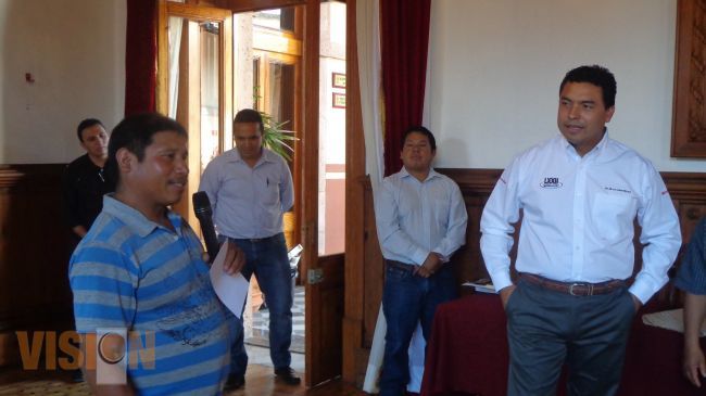 Arranca Olivio López programas de apoyo, 