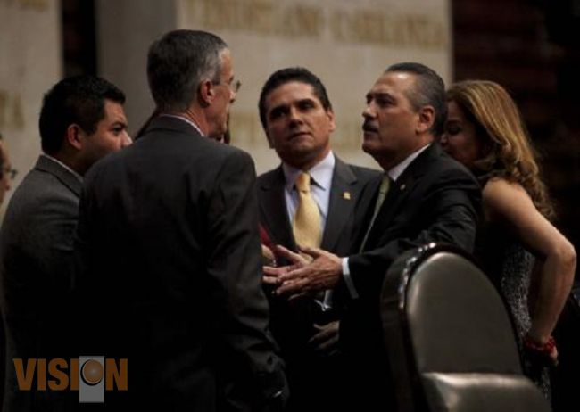 Por acuerdo político -sin análisis-- legislativo aprobará leyes secundarias 