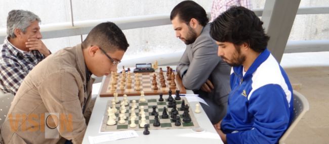 Alumnos del Polifórum destacan en Abierto Mexicano de Ajedrez.