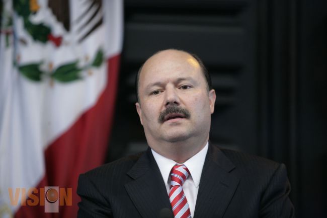 A César Duarte le faltó cortesía política con los diputados  