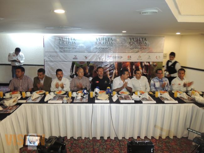 Presentan Vuelta Ciclista Internacional Michoacán 2014.