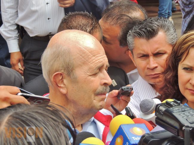 Quienes pasen examen de control y confianza permanecerán en la SSP: Fausto Vallejo.