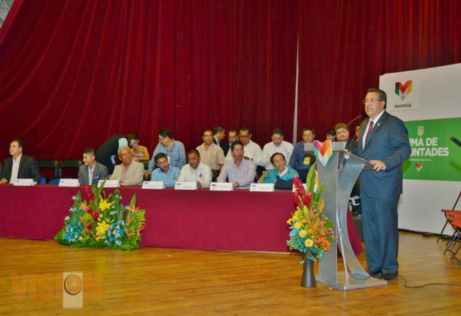 WLM reafirma compromiso con trabajadores municipales en beneficio de la ciudadanía.