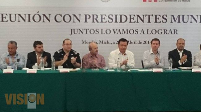 Alcaldes de Michoacán, aprueban el mando unificado policial.