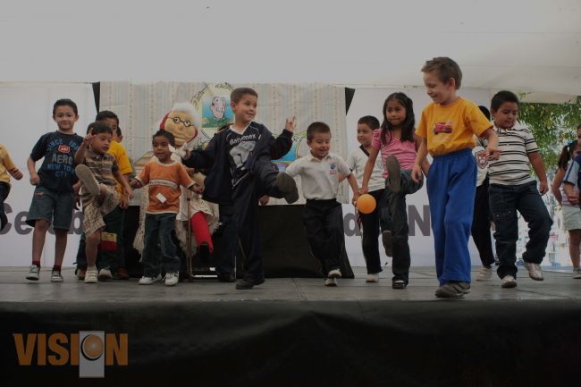 En el día del niño, la SEE refrenda su compromiso por alimentar el interés superior de los infantes