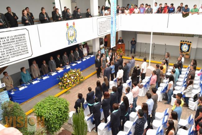 Cumple 49 años la Facultad de Ingeniería Química de la UMSNH.