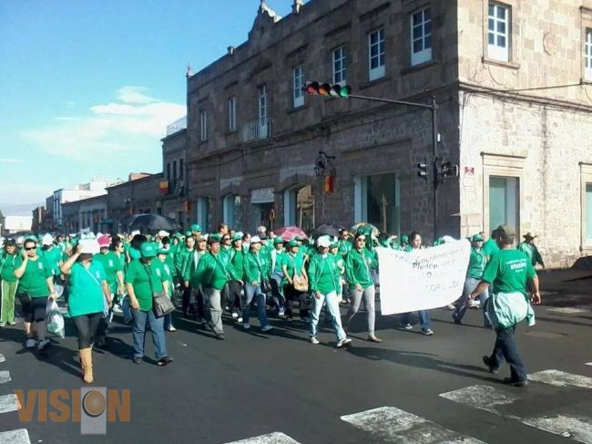 Trabajadores del Staspe irrumpen acto oficial
