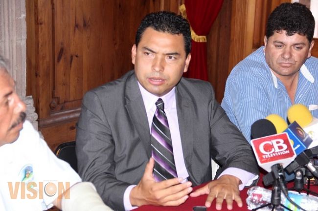 Desacuerdo con resolutivos legales es válido, pero no actuar con violencia: Olivio López