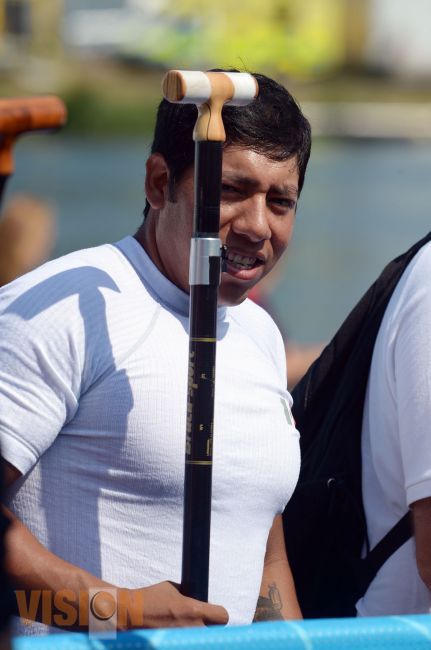 Canoístas Everardo Cristóbal y Roberto Morales a la final de 1,000m en Italia. 
