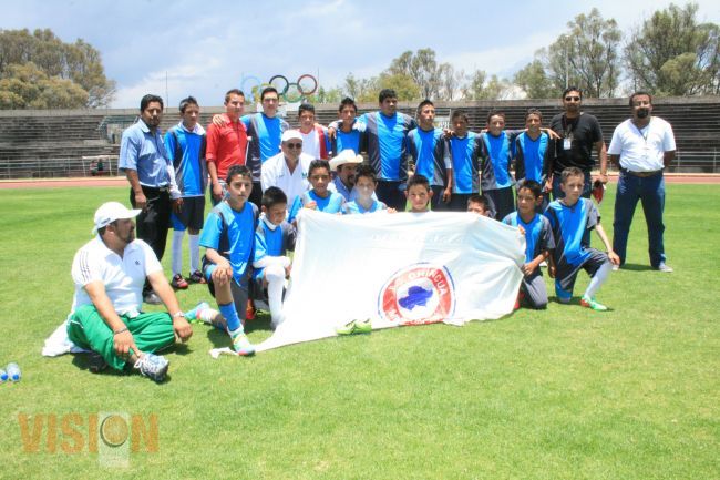 El equipo “chincua” se coronó campeón del primer torneo de futbol IMSS oportunidades.