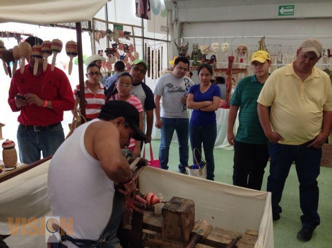 Presencia artesanal en la Expo Feria Michoacán 2014