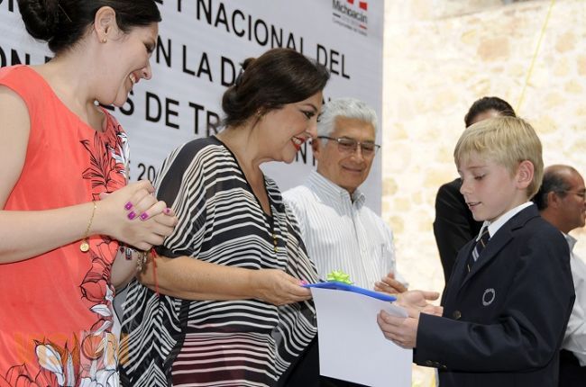 Niños michoacanos ganan primeros lugares nacionales en concurso de dibujo