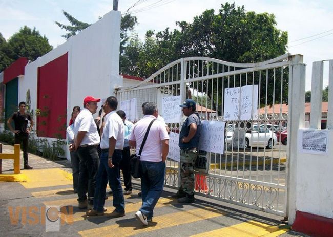 Enésima toma de la  alcaldía de Uruapan