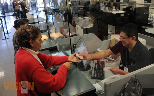 Resta una semana para que venza el plazo para pago de refrendo vehicular.