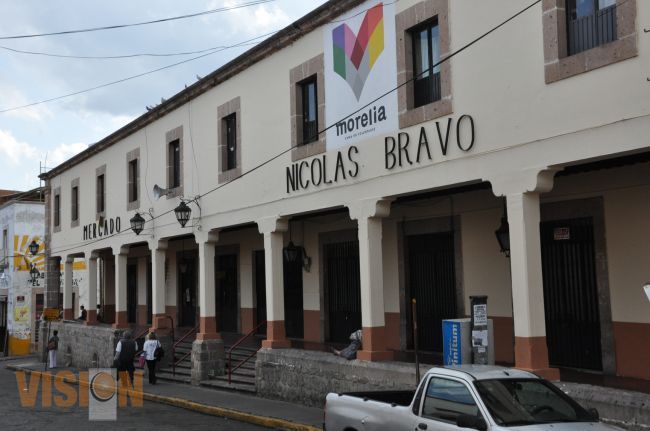 Ayuntamiento Rehabilita Mercados y Plazas Comerciales de Morelia.