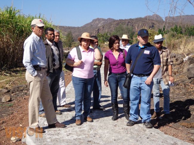 Gobiernos Federal y Estatal realizan obras en los chorros del varal.