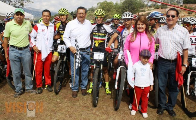 José Juan Escárcega, gana la 4ª fecha del Nacional de Ciclismo de Montaña.