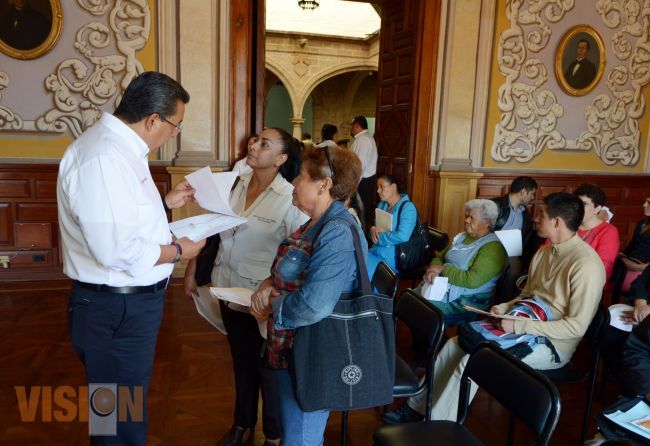 Atiende el Presidente Wilfrido Lázaro Medina audiencia pública de Morelia.