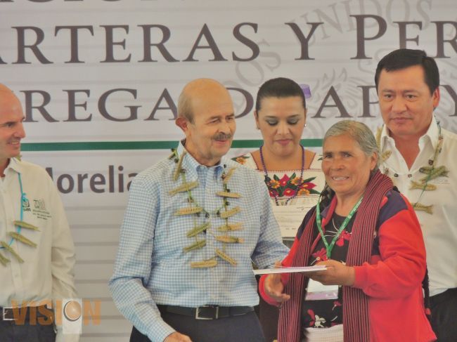 En Michoacán, ya se está recuperando la paz: Fausto Vallejo Figueroa.