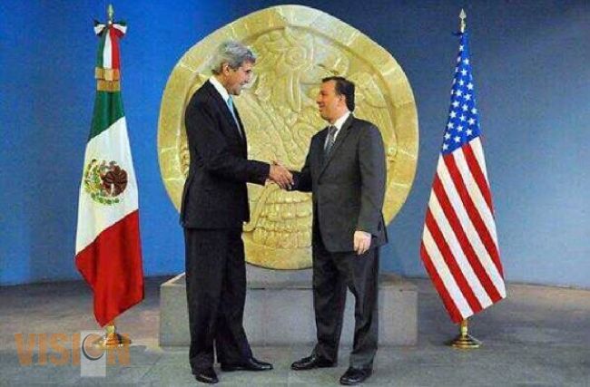 John Kerry, realiza primer visita de Estado a México.