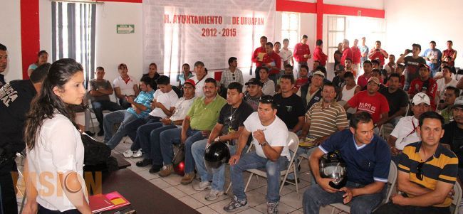 Gobierno Municipal invita a motociclistas a transitar dentro de la legalidad