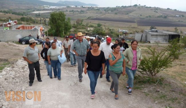 Agradecen a Raúl Prieto pobladores de la Goleta por la llegada de agua a sus hogares