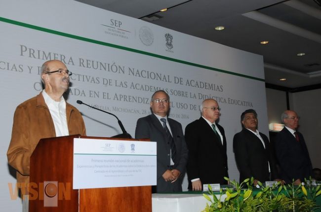 Michoacán aplicará reforma educativa, afirma Fausto Vallejo